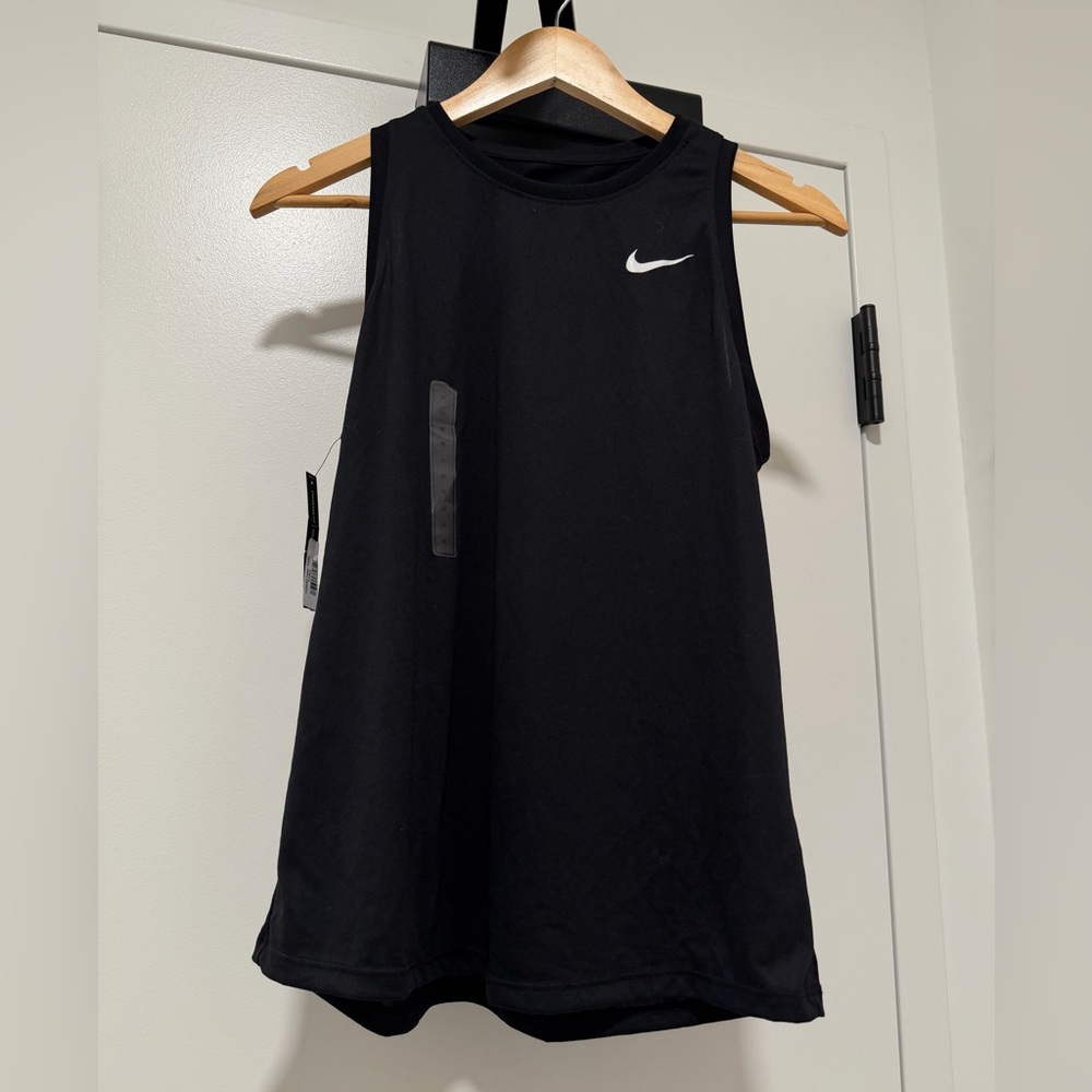 NWT Nike Dri-FIT Training Tank Top - Picture 2 of 3